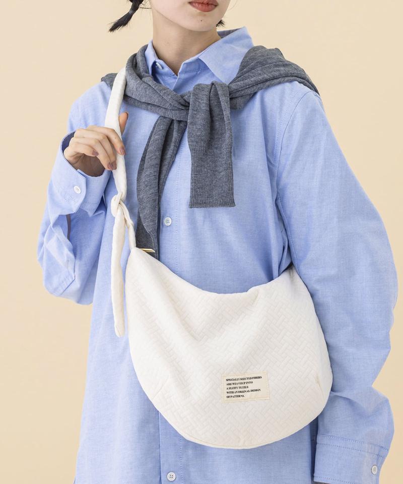 ヌビショルダーバッグ