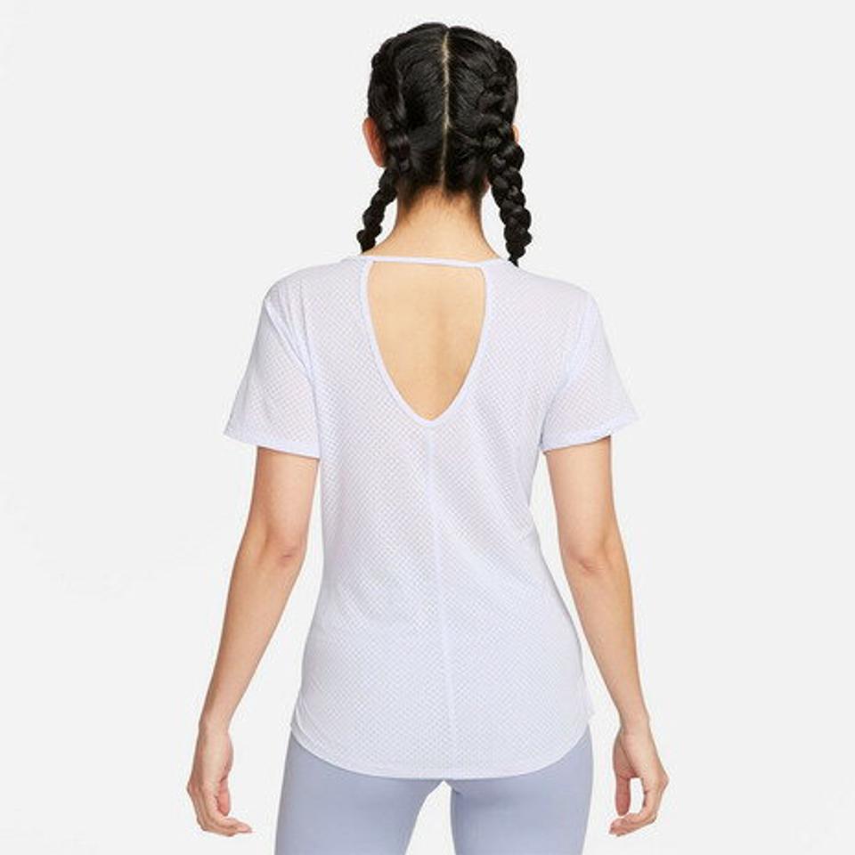 ナイキ（NIKE）（レディース）半袖Tシャツ レディース ドライフィット ワン DX0132-536