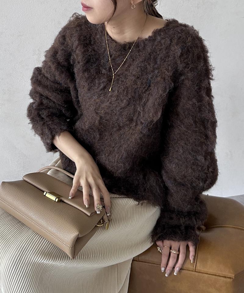 ショート丈シャギーニットプルオーバー