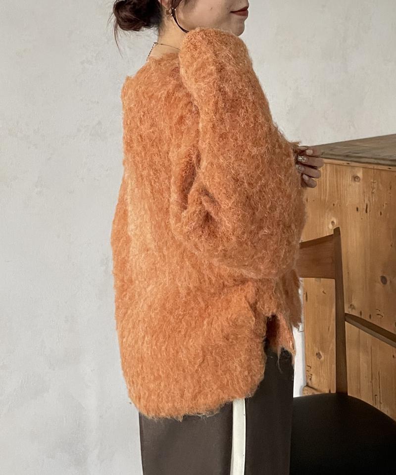 ショート丈シャギーニットプルオーバー