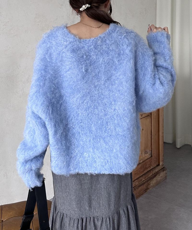 ショート丈シャギーニットプルオーバー