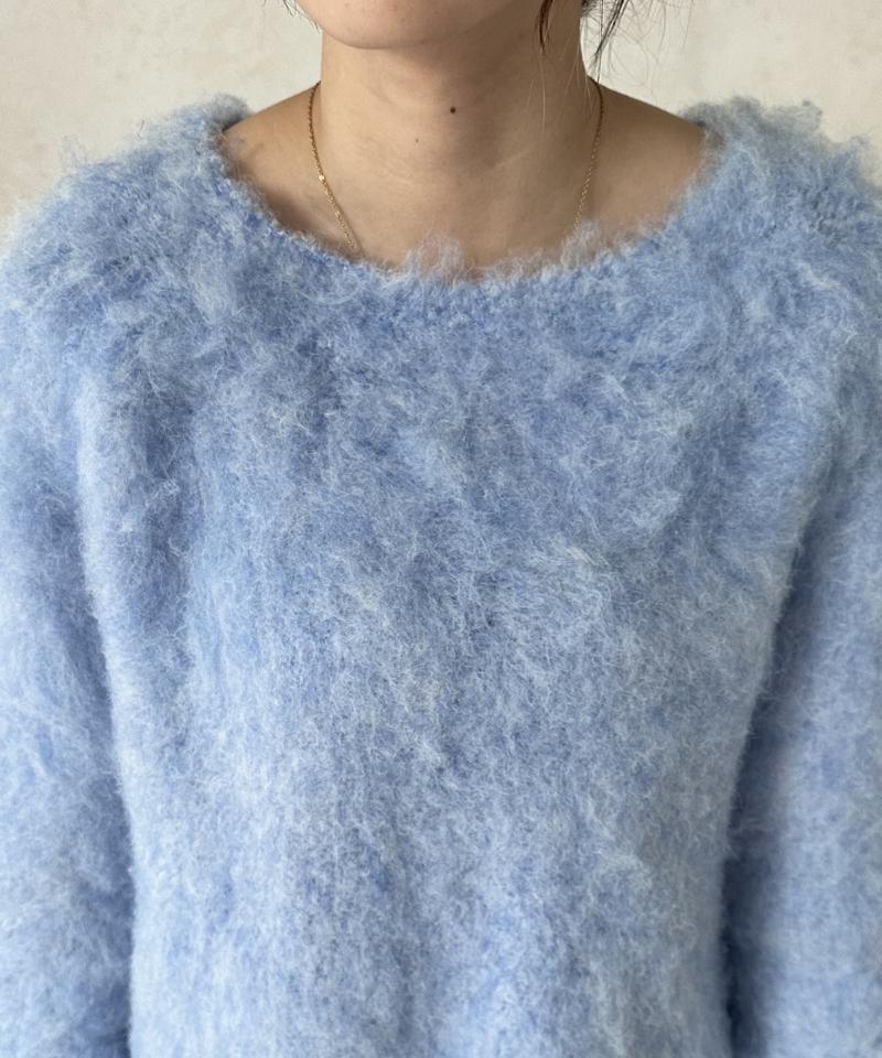 ショート丈シャギーニットプルオーバー