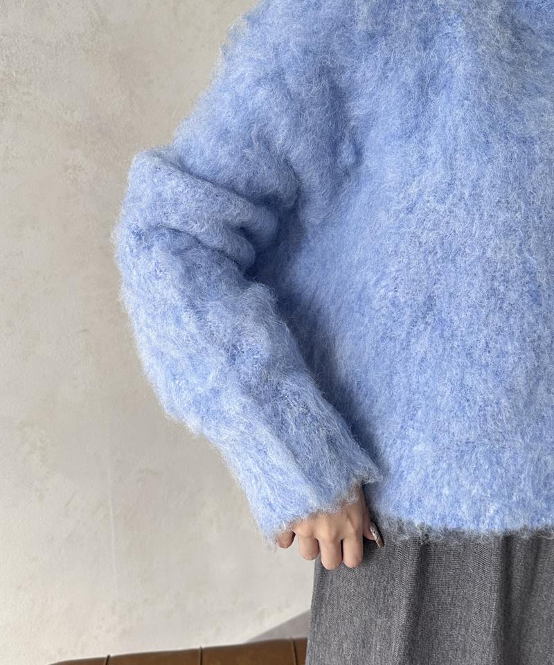 ショート丈シャギーニットプルオーバー