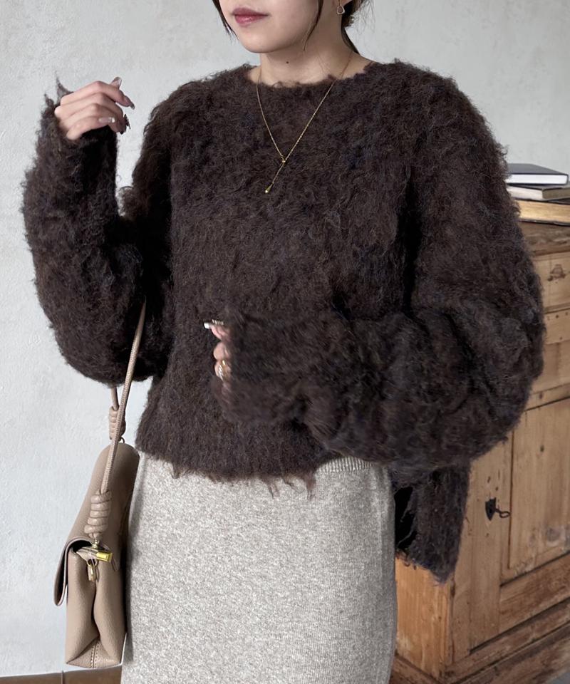 ショート丈シャギーニットプルオーバー