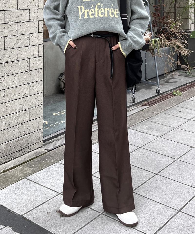 ウールライクタックスラックス