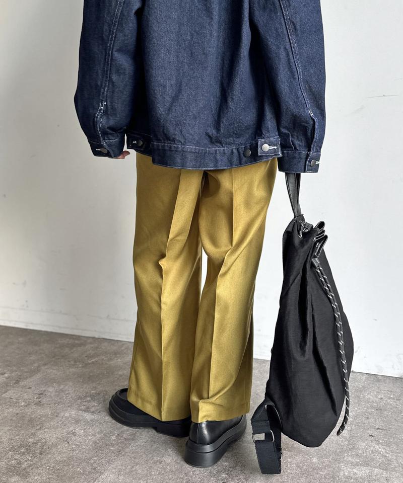 ウールライクタックスラックス
