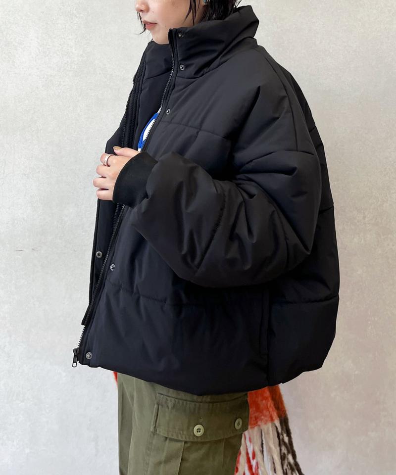 スタンドネック中綿ジャケット