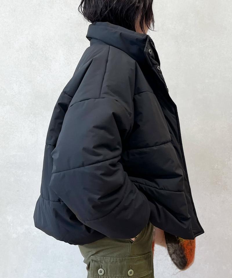 スタンドネック中綿ジャケット