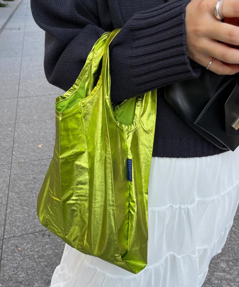 【BAGGU/バグゥ】23HO BABY BAGGU メタリック