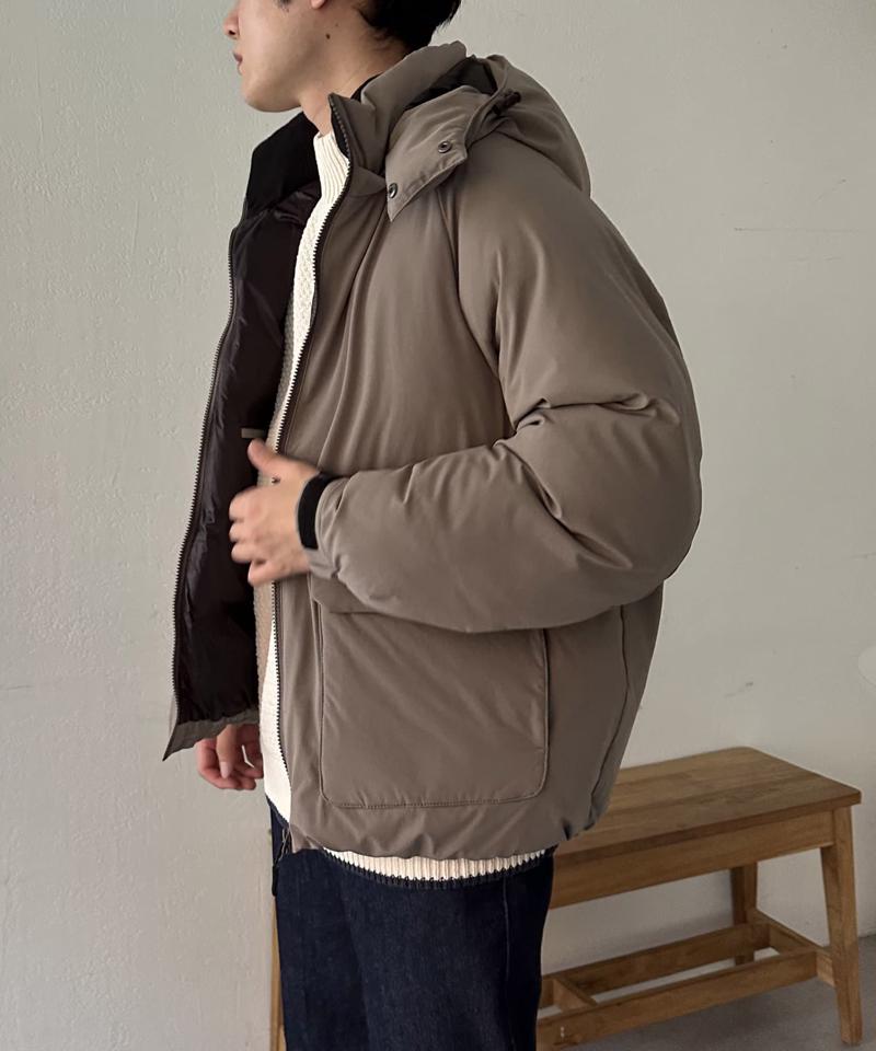 【ユニセックス】ナイロンストレッチ中綿フード付きブルゾン