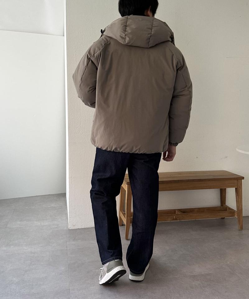 【ユニセックス】ナイロンストレッチ中綿フード付きブルゾン