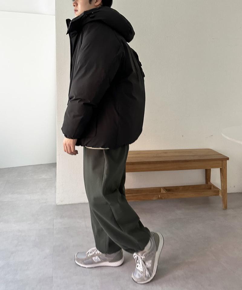 【ユニセックス】ナイロンストレッチ中綿フード付きブルゾン