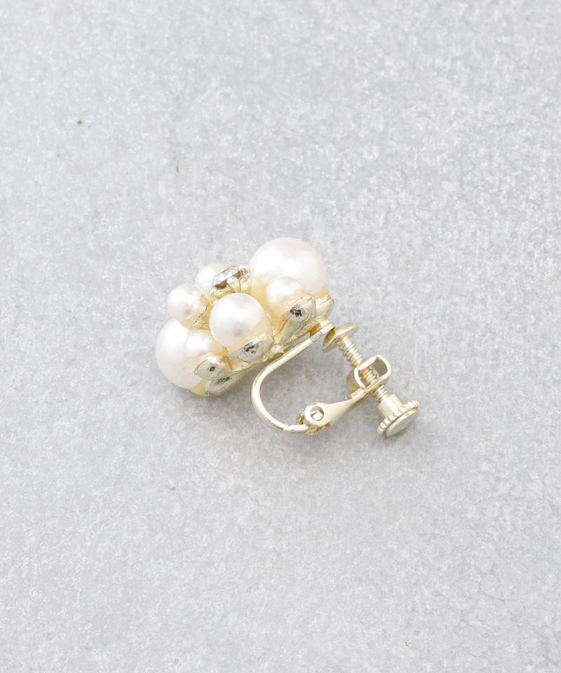 パールビジューイヤリング