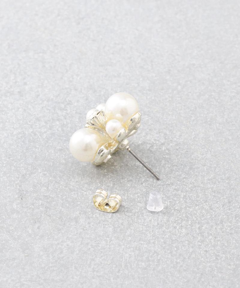 パールビジューピアス