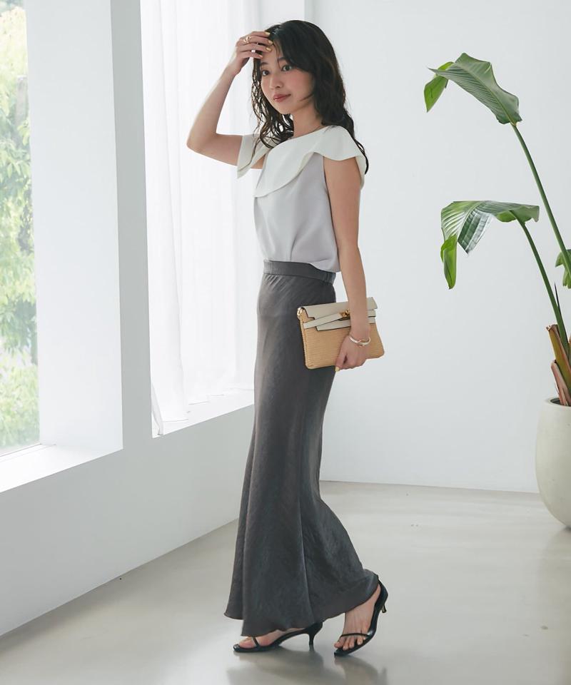 【名品・4サイズ展開】きらきらサテンロングナロースカート