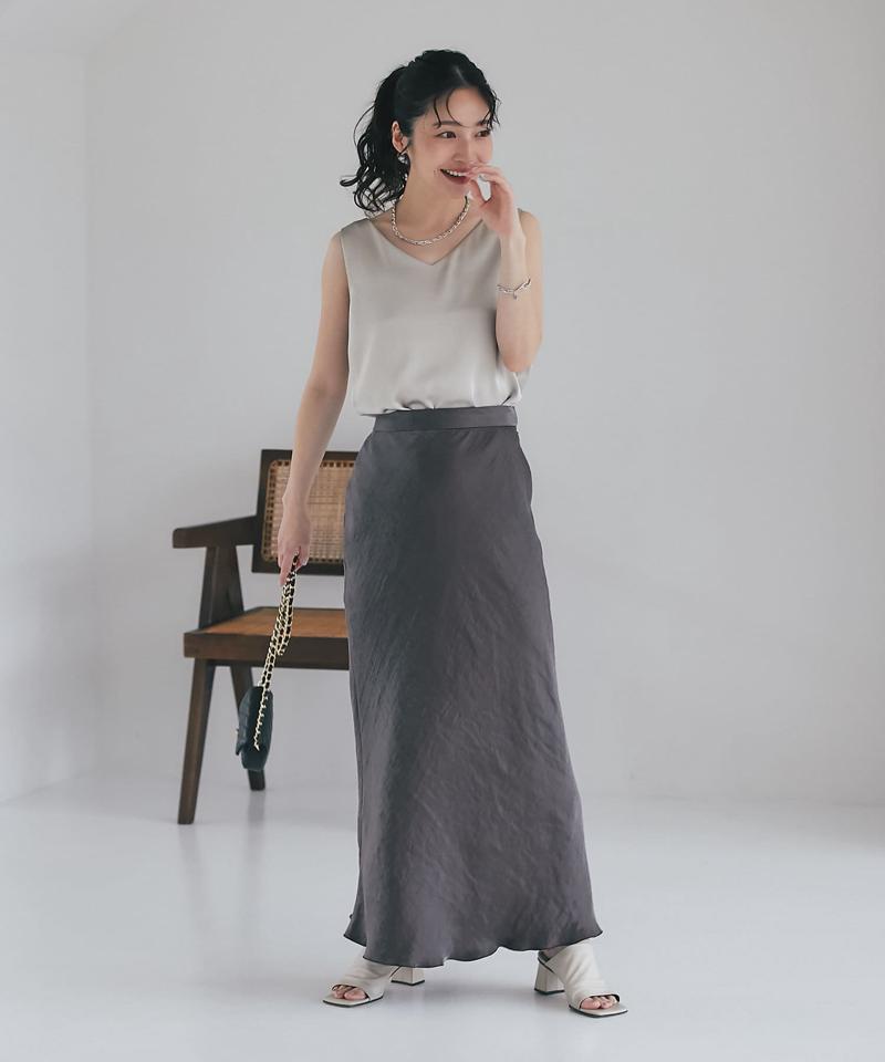 【名品・4サイズ展開】きらきらサテンロングナロースカート