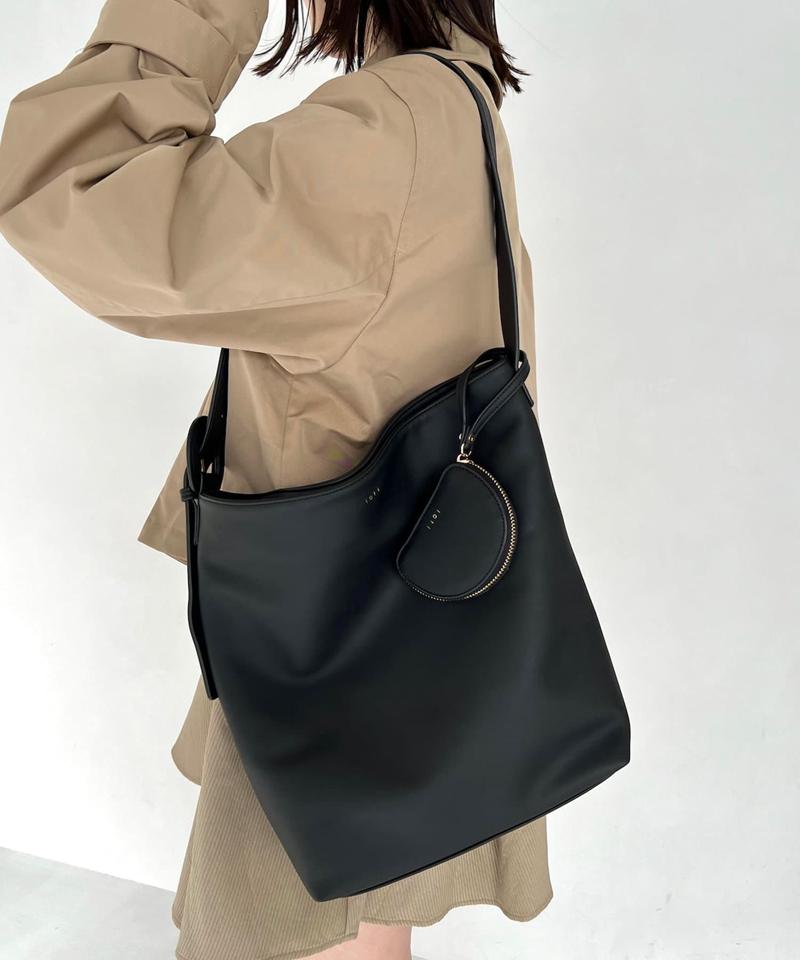 【EC限定】loti ハーフムーンポーチ付きBAG