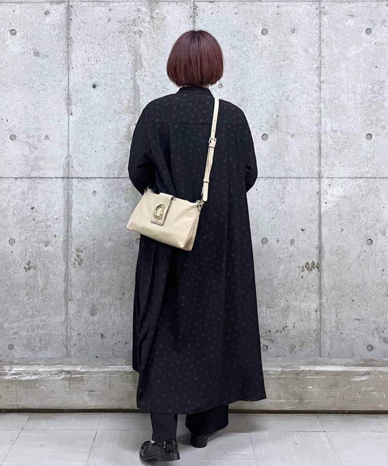 《オケージョン/きれいめコーデにおすすめ/本革》パーツショルダーバッグ