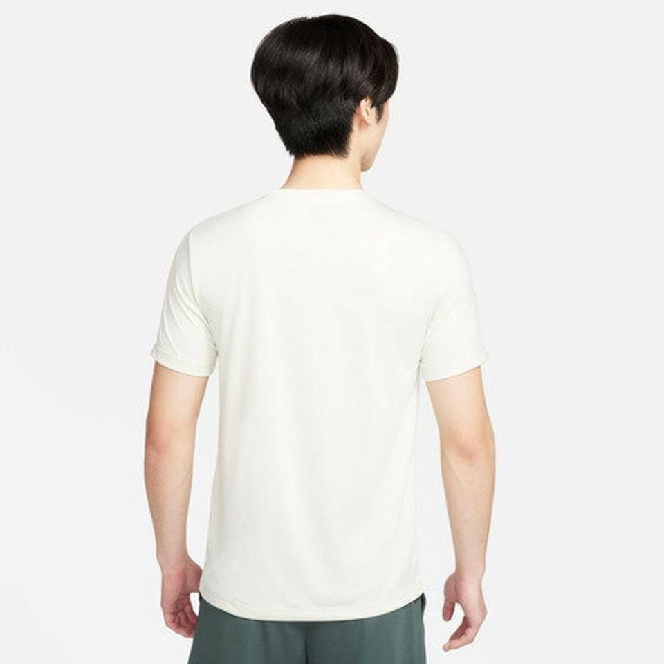 ナイキ（NIKE）（メンズ）AS ドライフィット フィットネス Tシャツ RLGD スタジオ '72 FQ3877-020
