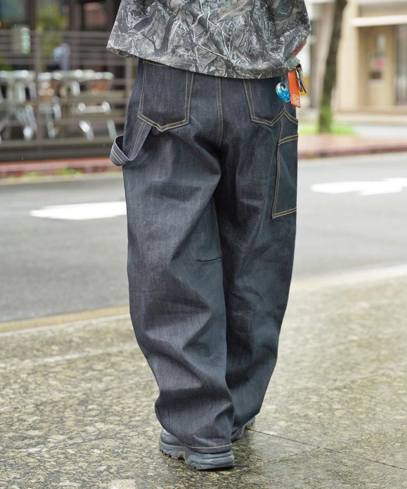 カーブペインターデニムパンツ