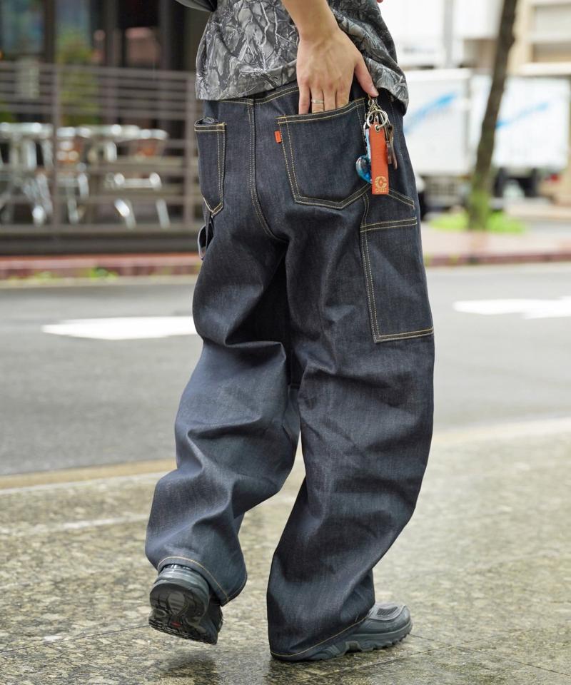 カーブペインターデニムパンツ