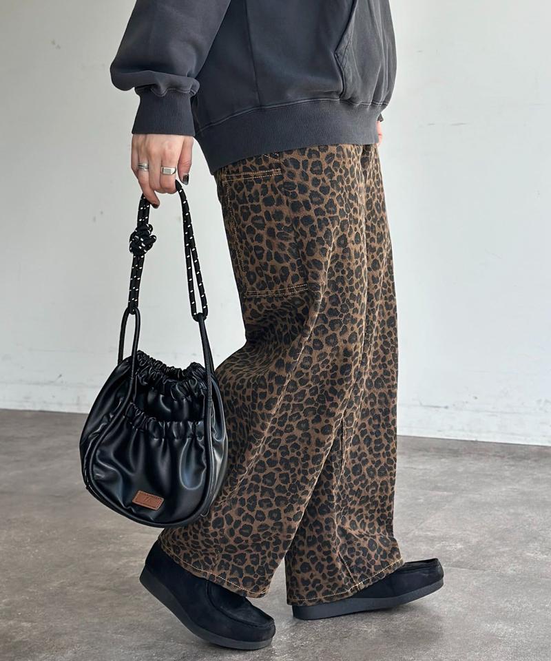 カーブペインターデニムパンツ