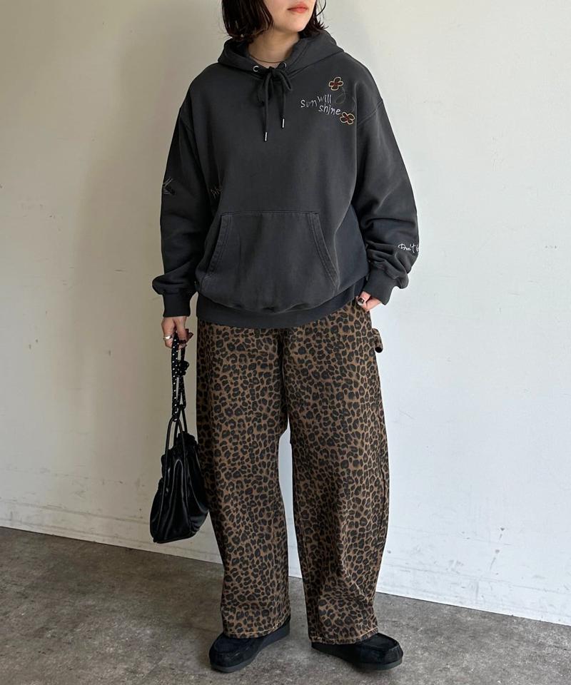 カーブペインターデニムパンツ