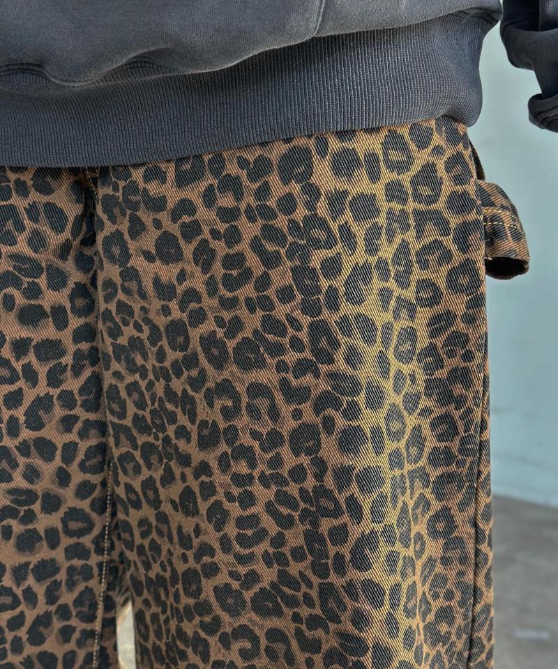 カーブペインターデニムパンツ