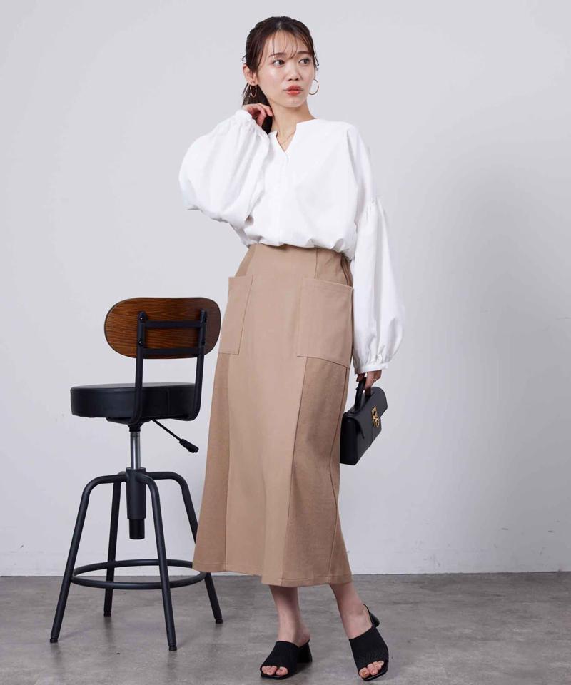 スリットネック袖ボリュームブラウス