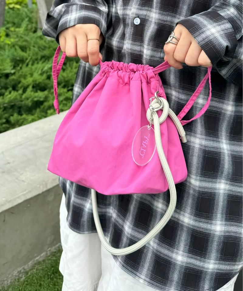 【UNISEX】2WAY巾着バッグ/WEB限定カラーあり/キーホルダー付き