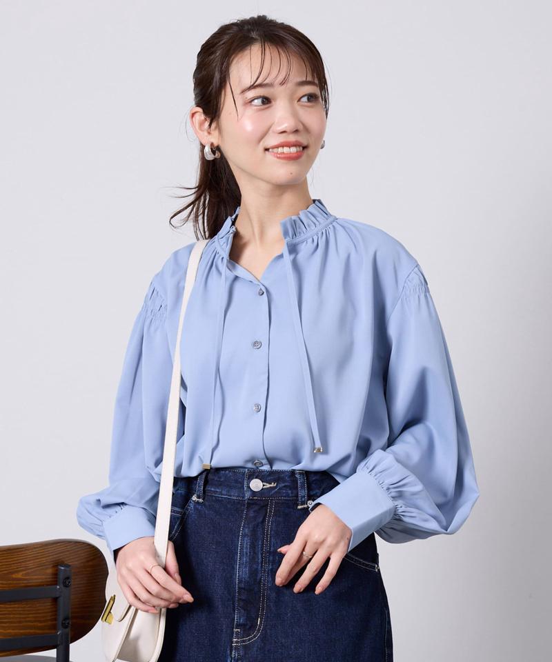 ネックフリル肩ギャザーブラウス