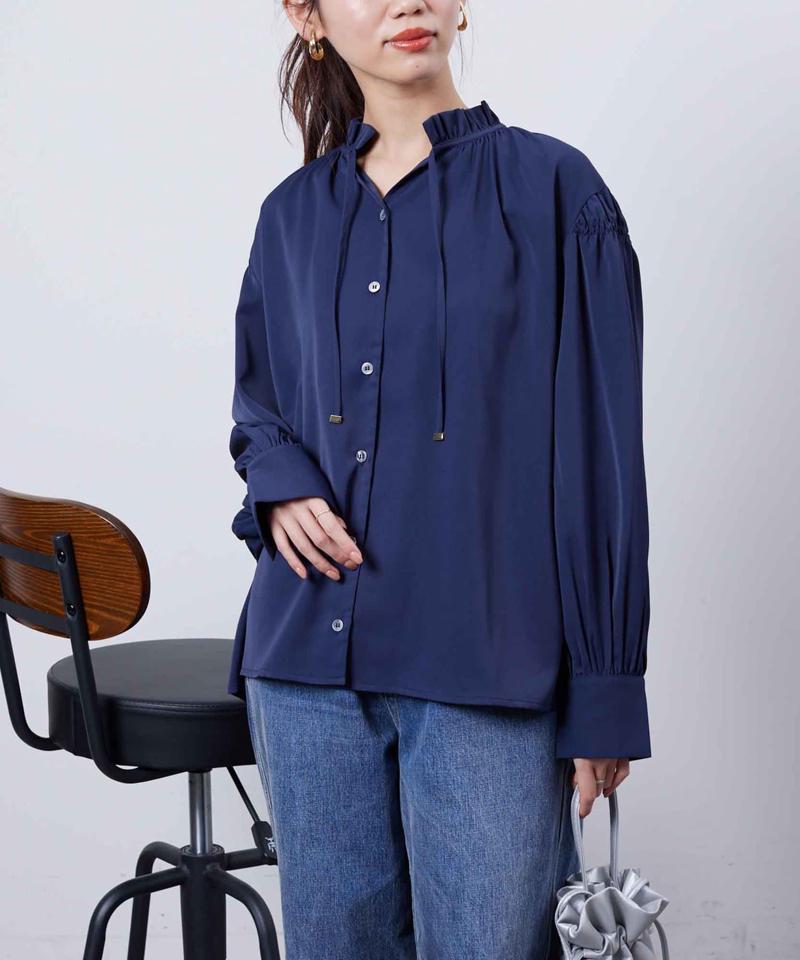 ネックフリル肩ギャザーブラウス