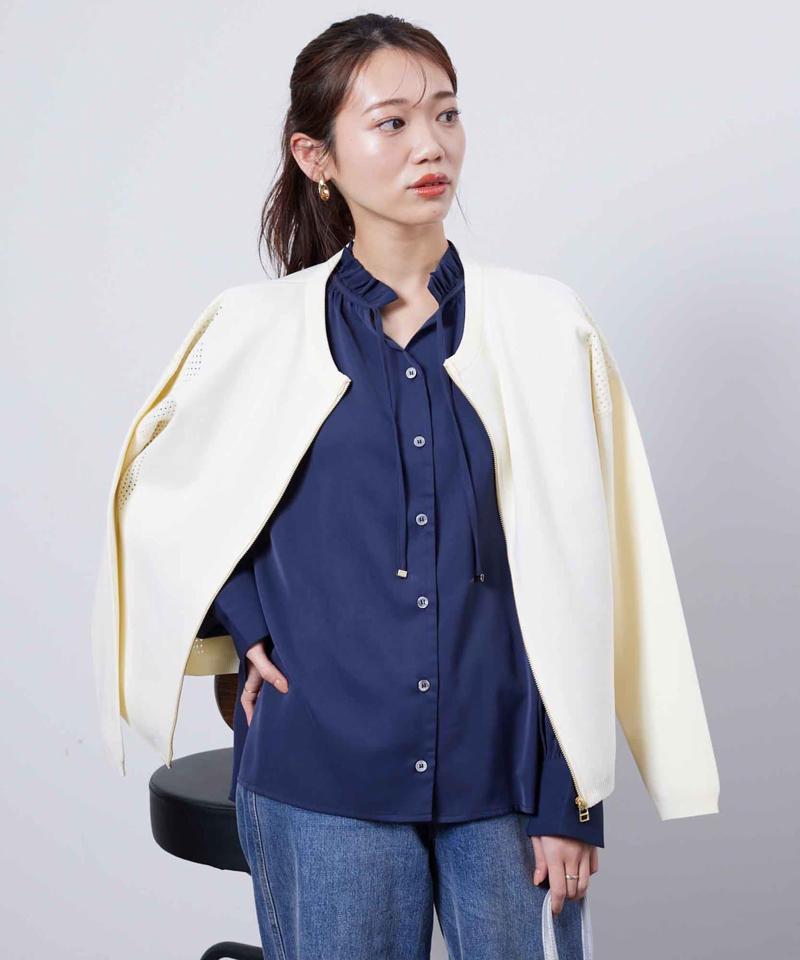 ネックフリル肩ギャザーブラウス