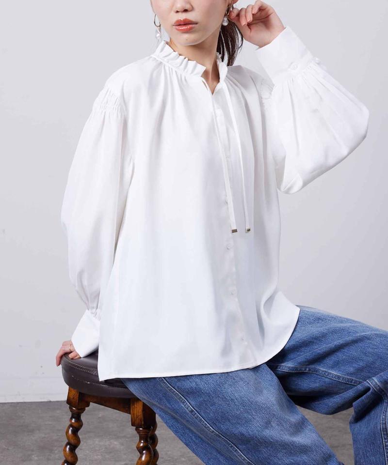ネックフリル肩ギャザーブラウス