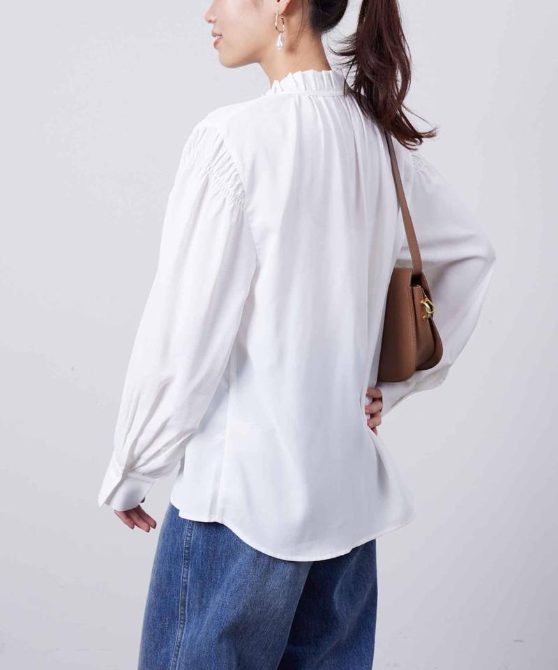 ネックフリル肩ギャザーブラウス
