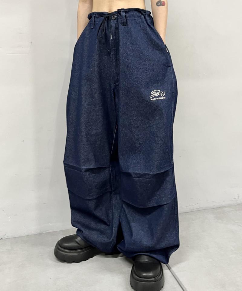 【WHO'S WHO gallery】パラシュートワイドパンツ