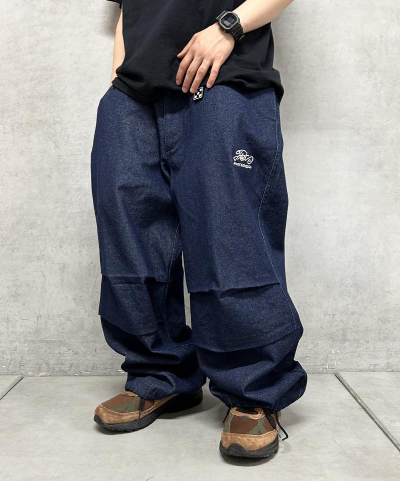 【WHO'S WHO gallery】パラシュートワイドパンツ