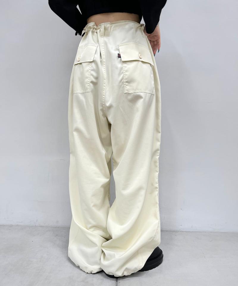 【WHO'S WHO gallery】パラシュートワイドパンツ