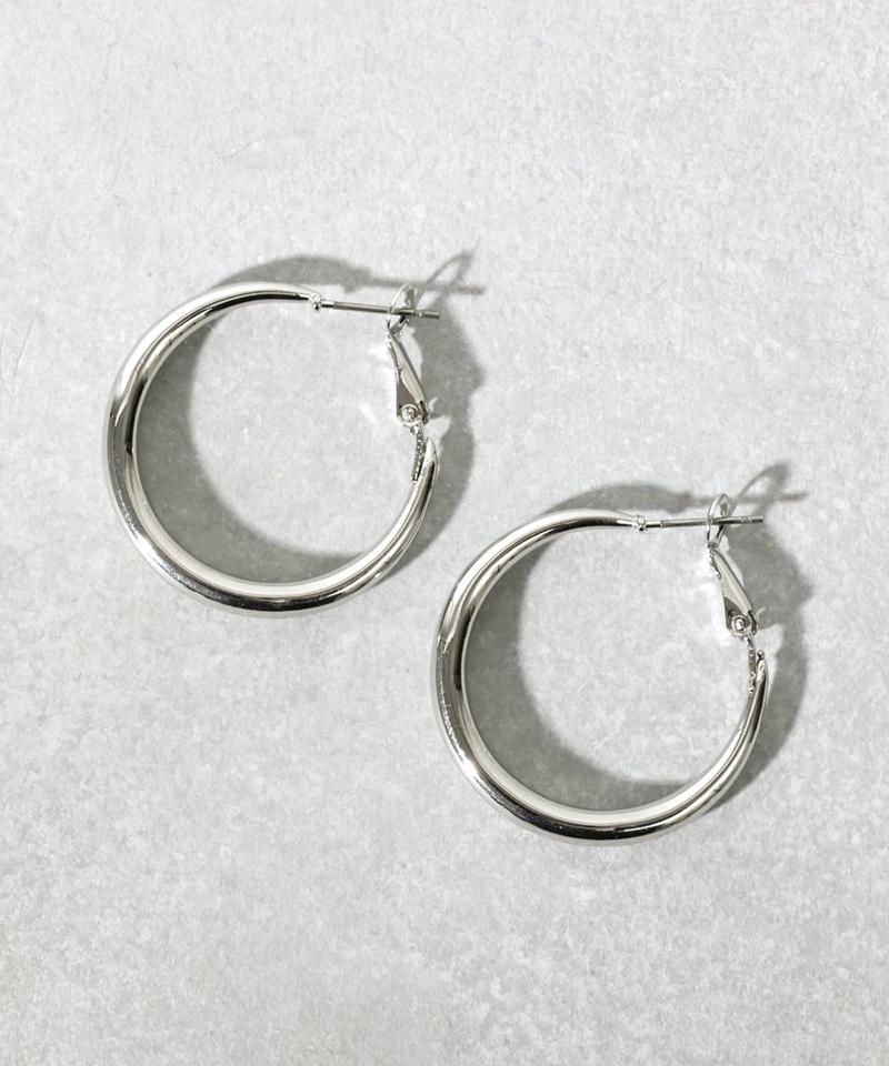 ミディアムフープピアス
