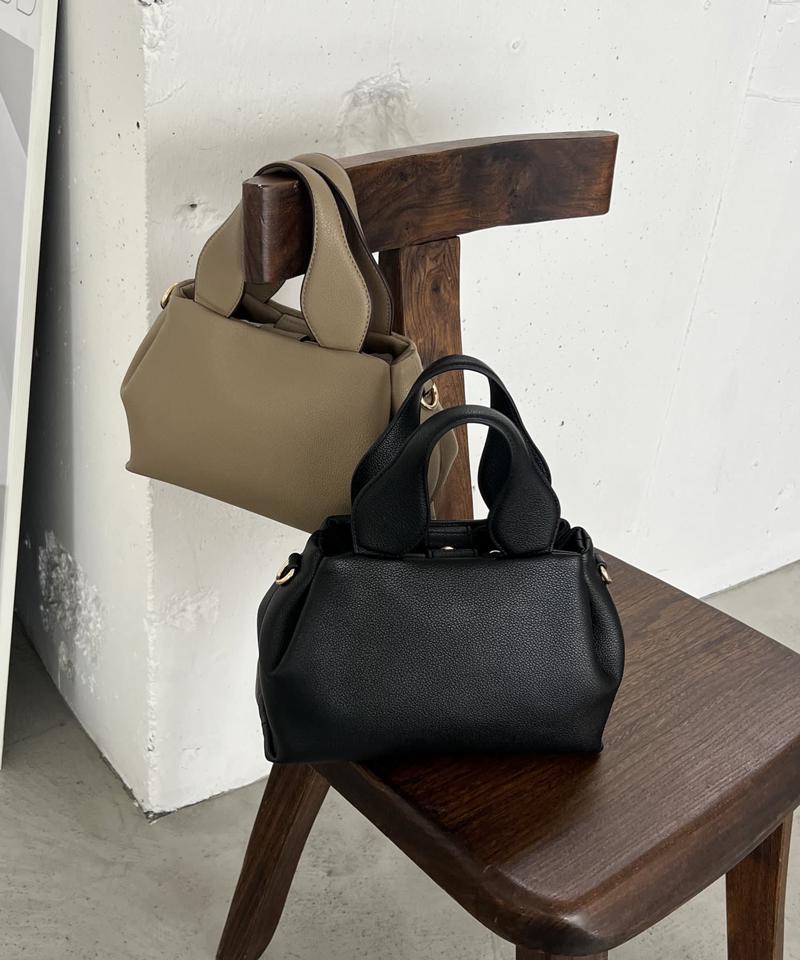 ラウンドミニボストンバッグ