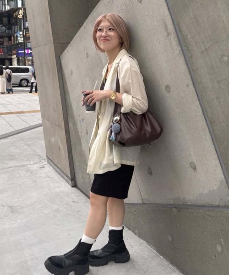 《本革/430g》コロンボストンバッグ