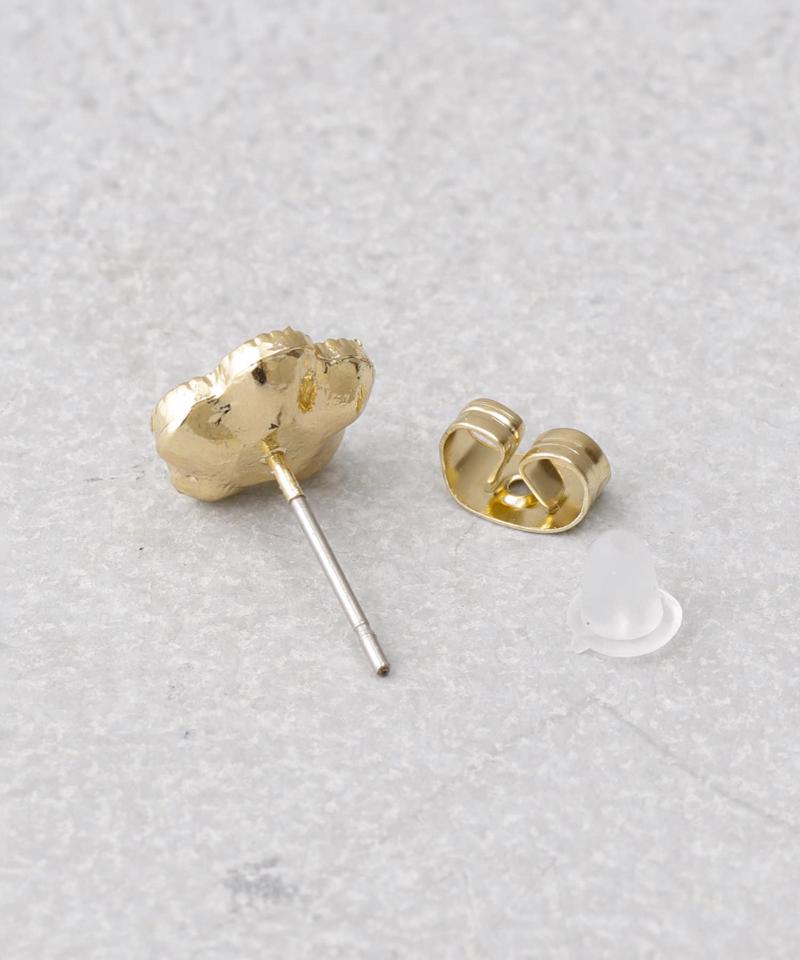 フラワーミニピアス