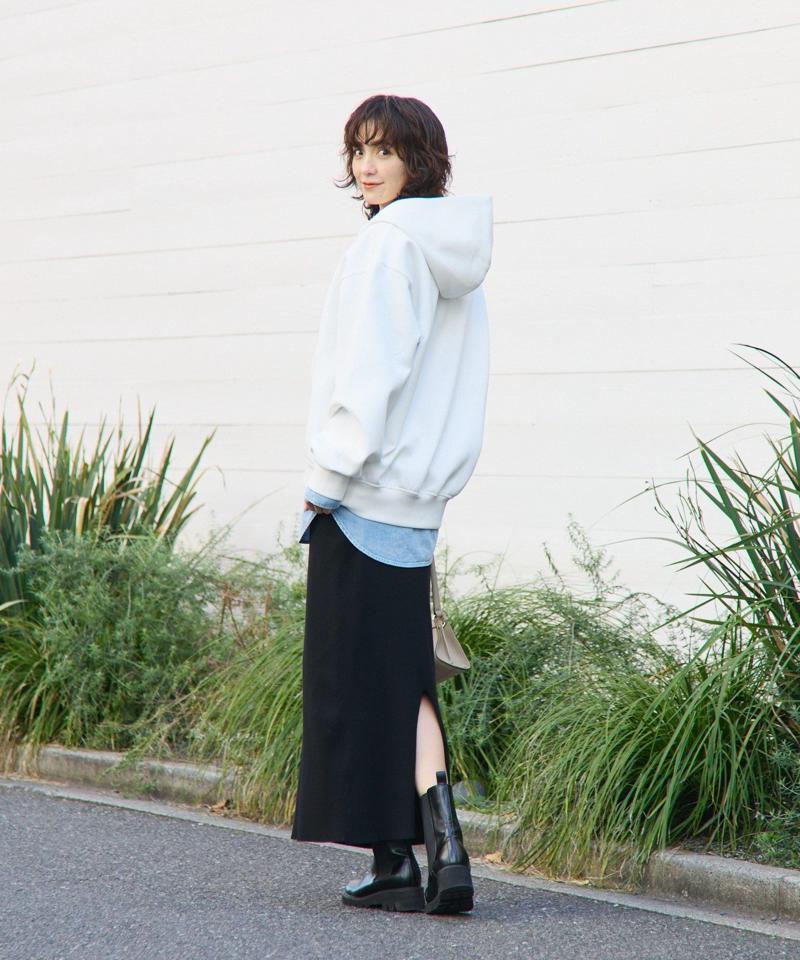 予約【新色追加/リバイバル】バックテールZIPパーカー