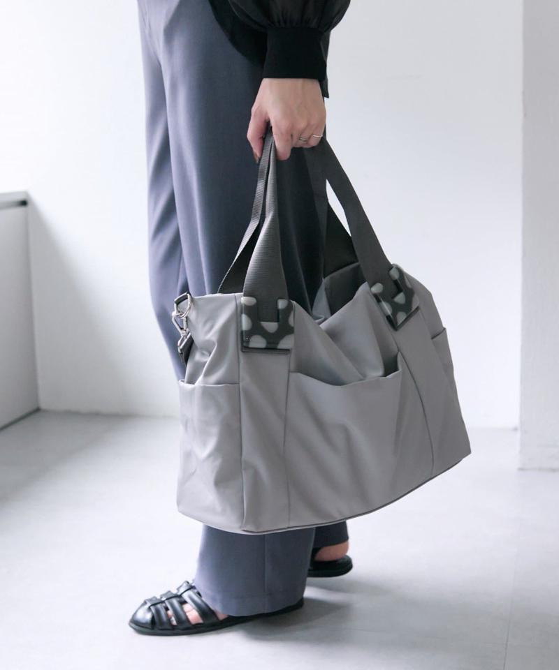 《累計販売5万個突破！/WEB限定カラーあり》 ショルダー付き樹脂パーツトートバッグMサイズ