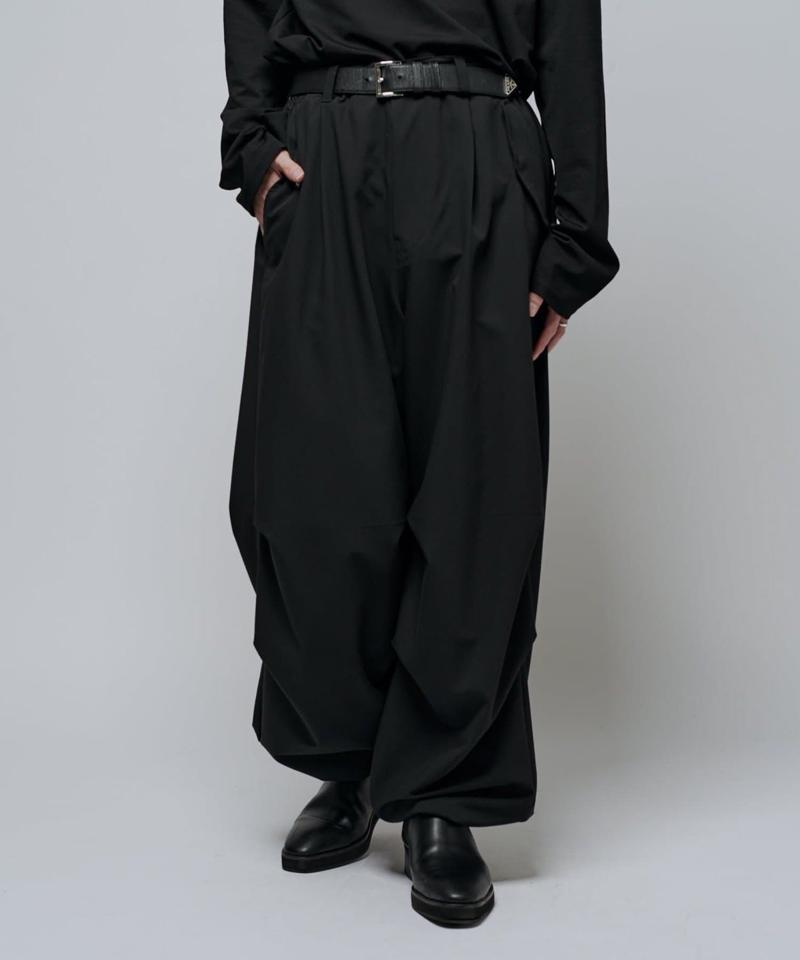 パラシュートスラックス