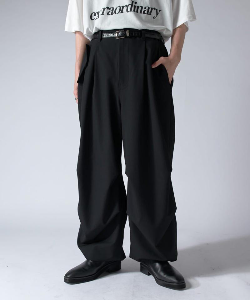 パラシュートスラックス