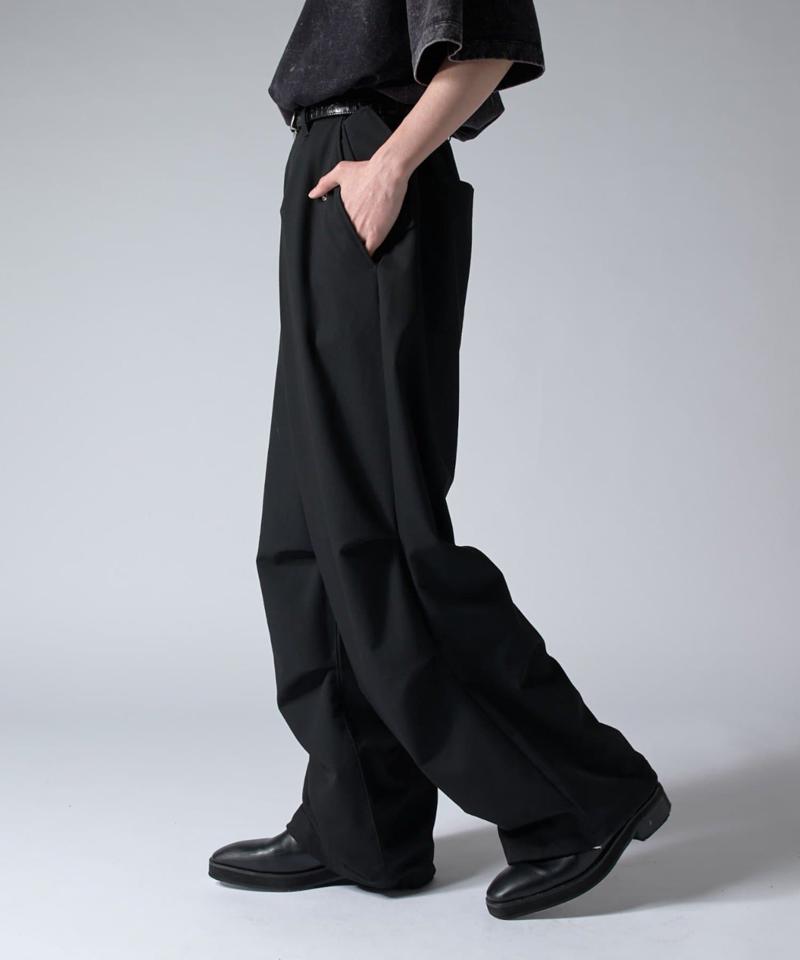 パラシュートスラックス