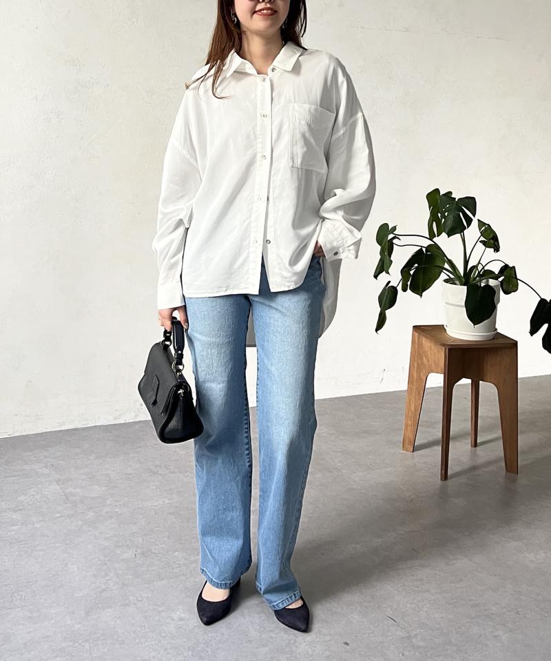 【軽くて柔らかい】【シーズンレス】BACKギャザーパウダー加工デニムシャツ