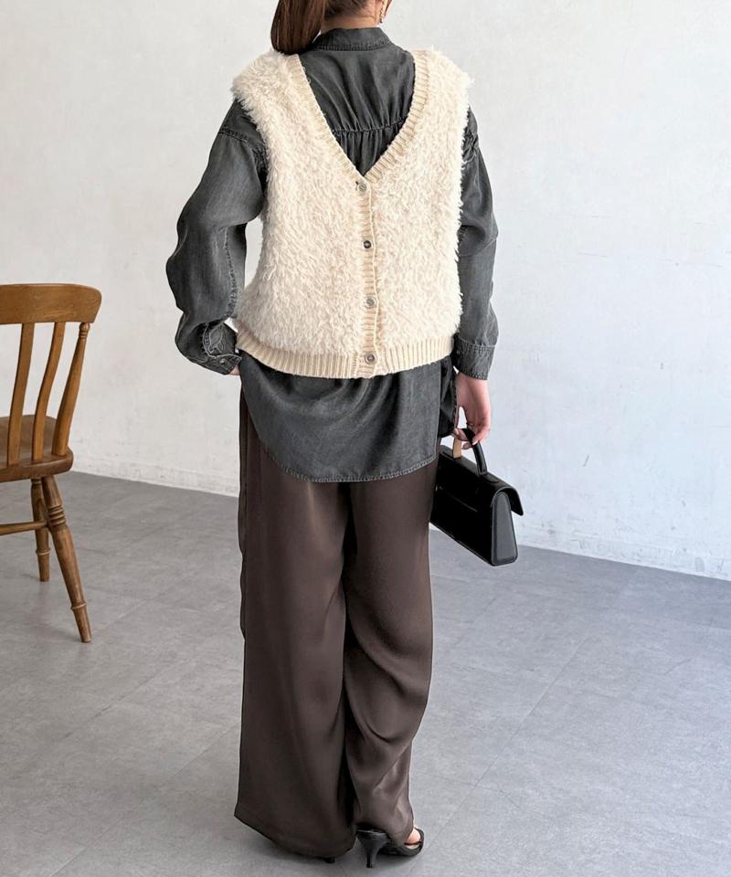 【軽くて柔らかい】【シーズンレス】BACKギャザーパウダー加工デニムシャツ