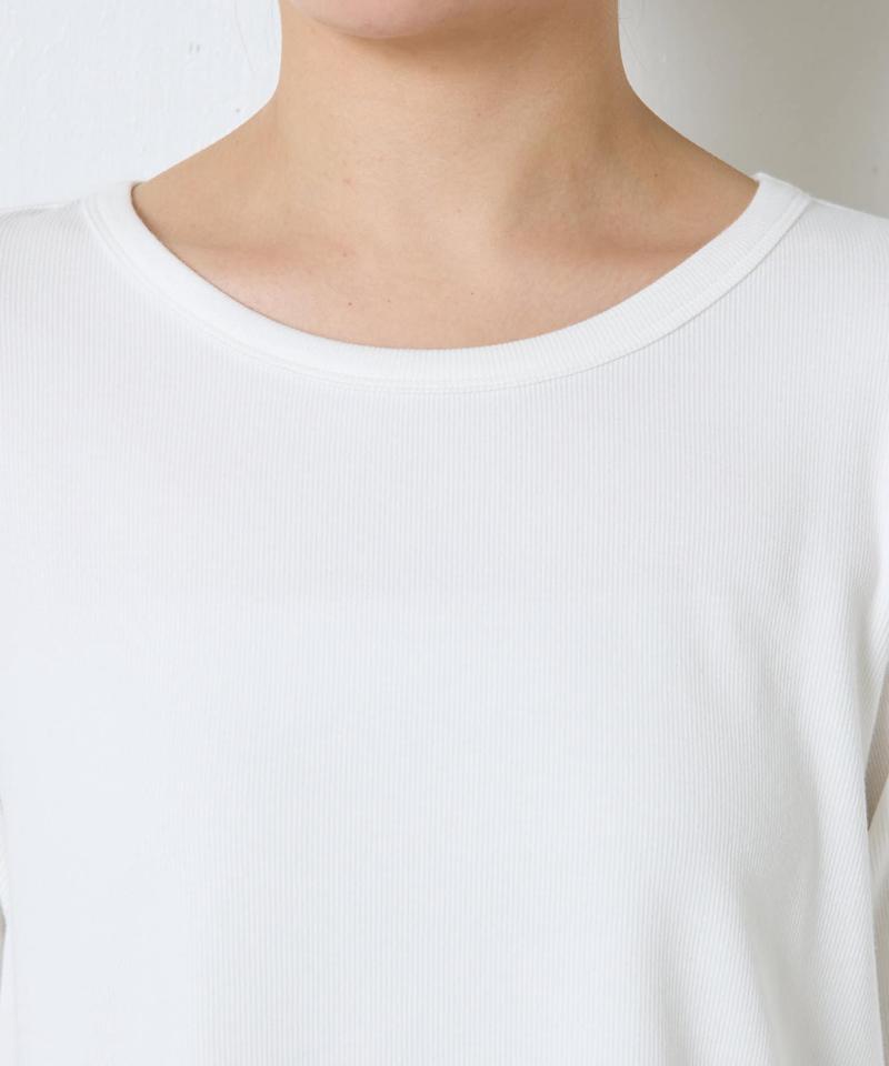 【累計売上1.8万枚】【スクエアネックが登場】 裾シアーロンT